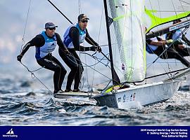 Vela olímpica: El equipo asturiano a por todas en el mundial de 49er 