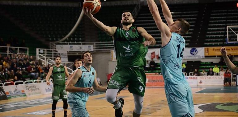 El Liberbank Oviedo Baloncesto no logra la victoria en Cáceres 