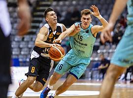 El Liberbank Oviedo Baloncesto, grande en Lleida