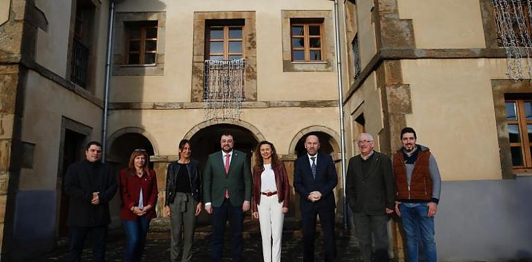 Principado y Gijón firman dos convenios para ampliar Cabueñes y construir en Nuevo Roces