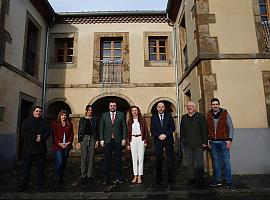 Principado y Gijón firman dos convenios para ampliar Cabueñes y construir en Nuevo Roces