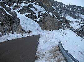 #UniOvi estudia el riesgo de aludes en el Alto San Isidro y la carretera AS-253 que asciende al puerto