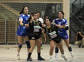 Victoria navideña del Oviedo Balonmano Femenino