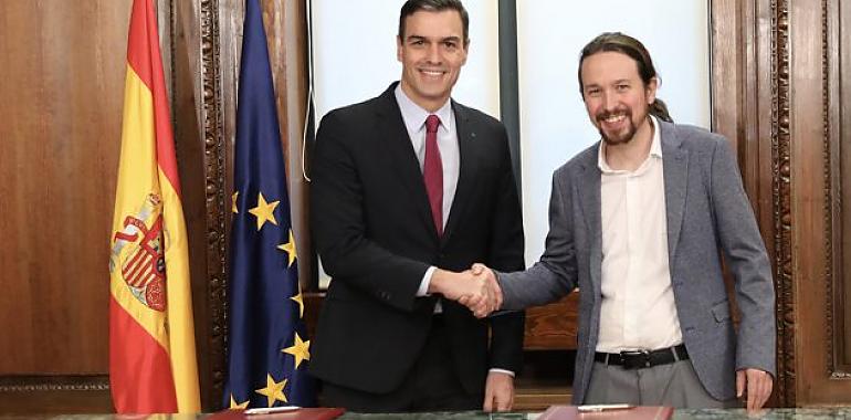 Sánchez e Iglesias rubrican el acuerdo para un Gobierno de coalición progresista