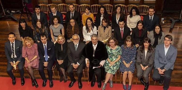 UniOvi entrega los Premios Extraordinarios de Doctorado y especiales de Derecho