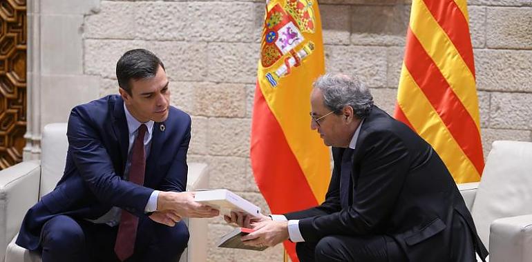 Sánchez reivindica "el diálogo para el reencuentro" tras reunirse con el president de la Generalitat