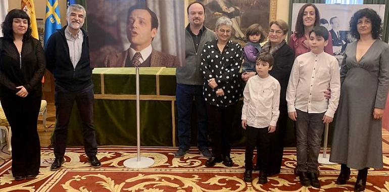 Gijón recibe el archivo personal de Francisco Prendes Quirós