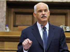 Papandreu renuncia al referéndum