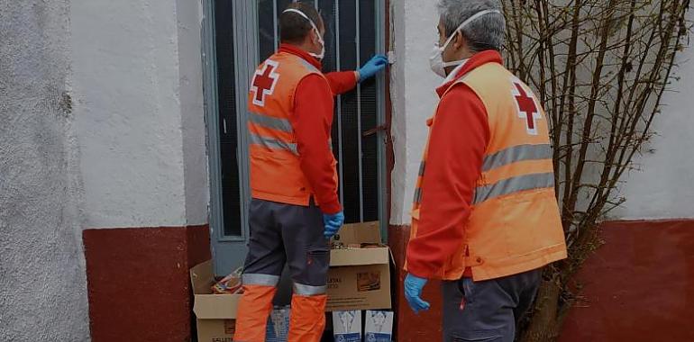 900 100 285 atiende desde el lunes a mayores o crónicos que vivan solos en Asturias