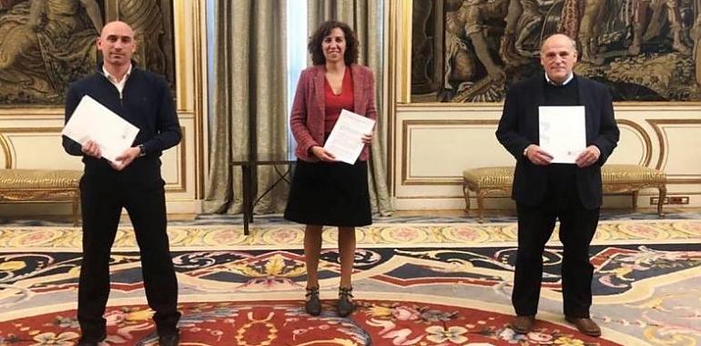 CSD, LaLiga y la RFEF pactan el futuro retorno del fútbol