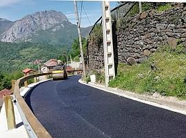 El acceso interior a San Juan de Beleño recupera su protector