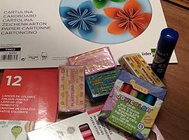 Llanes reparte desde hoy kits de manualidades para niños y niñas del concejo
