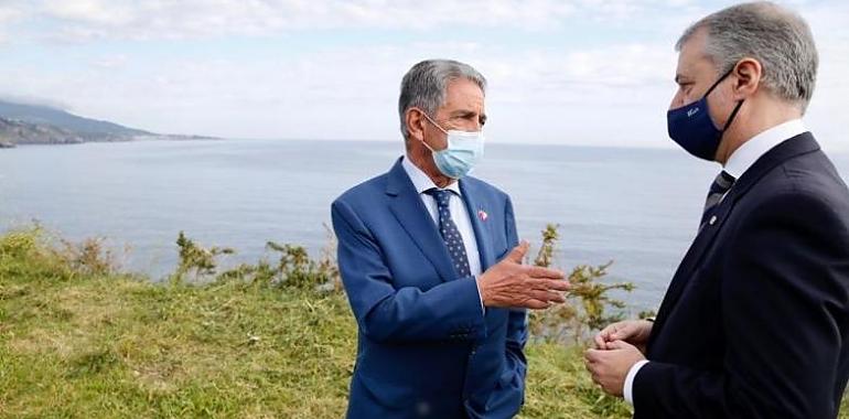 Cantabria y País Vasco abren espacio común y llaman a convivir con el virus