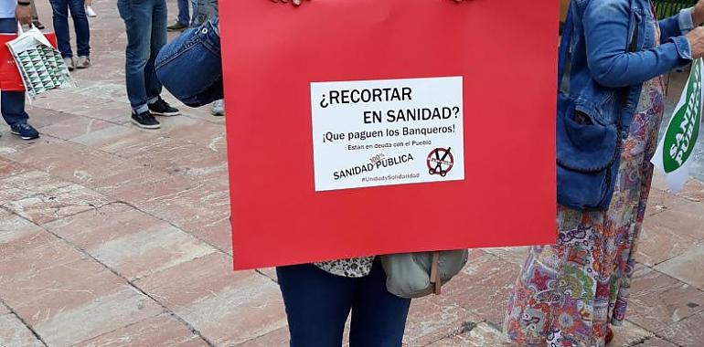 Recortes Cero apoya en Oviedo la sanidad pública