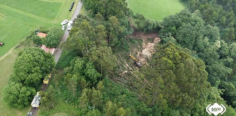 Muere un trabajador forestal atrapado por una gran roca en Núñez de Corvera