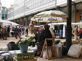 El Mercado de los Lunes de Avilés vuelve a Hermanos Orbón