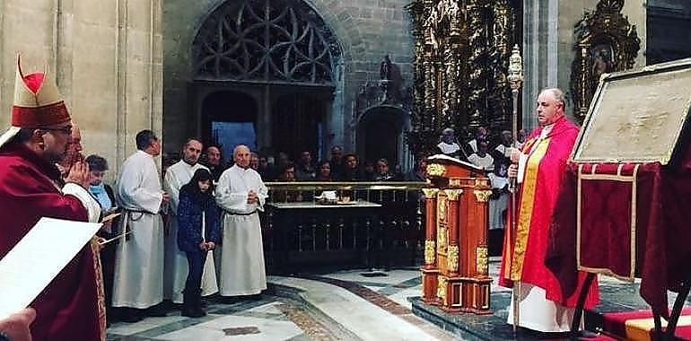 Ordenaciones sacerdotales y diaconales en la Catedral de Oviedo