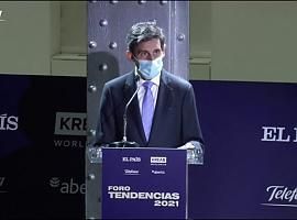 El presidente de Telefónica reclama modernizar los marcos fiscales, regulatorios y de competencia