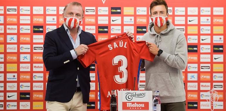 Saúl García ya en el Real Sporting con "frescura y profundidad"
