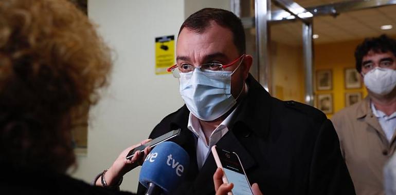 Barbón anuncia la adopción de nuevas medidas frente a la pandemia en Asturias