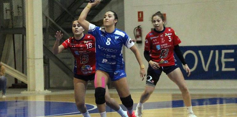 El Oviedo Balonmano Femenino suma su cuarta victoria