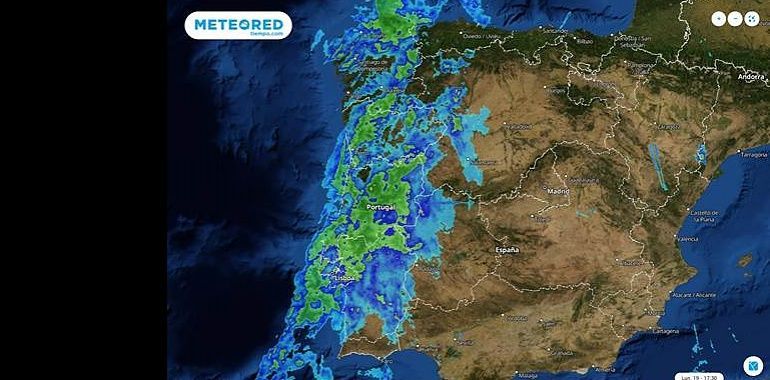 Los primeros bufidos de Bárbara anucian fuertes lluvias y viento