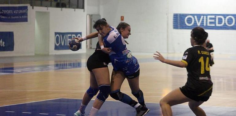 Contundente victoria del Oviedo Balonmano Femenino frente al Siero