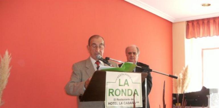 Armando Álvarez rememora los 40 años de La Corra y pregona las setas en La Ronda de Viella 