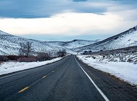 Máxima precaución en las carreteras asturianas por posibles placas de hielo