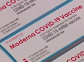 Las primeras vacunas de Moderna contra el COVID-19 comienzan a repartirse hoy