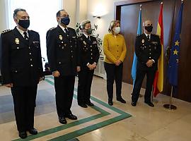 Dos nuevos Comisarios de la Policía Nacional realizan su presentación en la Jefatura Superior de Asturias