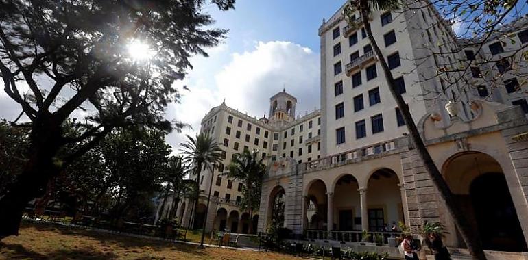 Mafia, realeza y misiles: los 90 vertiginosos años del Hotel Nacional de Cuba