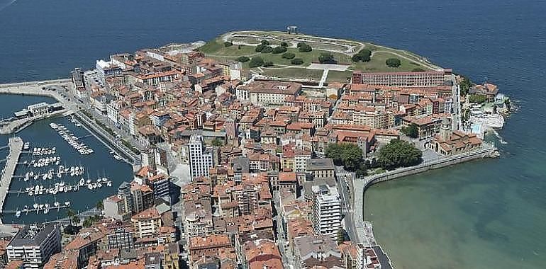 El Ayuntamiento de Gijón rescinde el contrato con la adjudicataria por “incumplimiento” en la reurbanización de Cimavilla