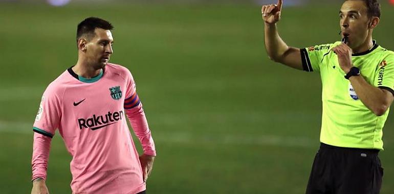 El Mundo: Messi tiene firmado con el Barca el contrato más caro del deporte