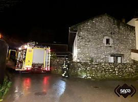 Sofocado con éxito un incendio en Llanes