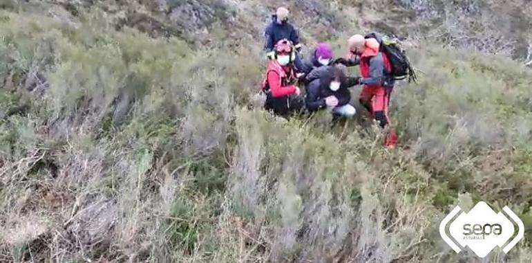 Rescatados cuatro senderistas en el Parque de Piloña
