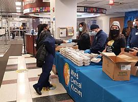 El chef José Andrés ofrece comida a los hospitales públicos de Nueva York y, al mismo tiempo, evita la quiebra veinte restaurantes