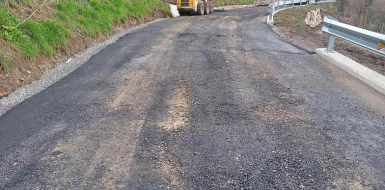 Reparadas dos carreteras en Teverga con una inversión de 73.881 euros