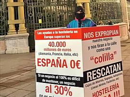 El hostelero Titi Sánchez retoma la protesta ante el Parlamento asturiano