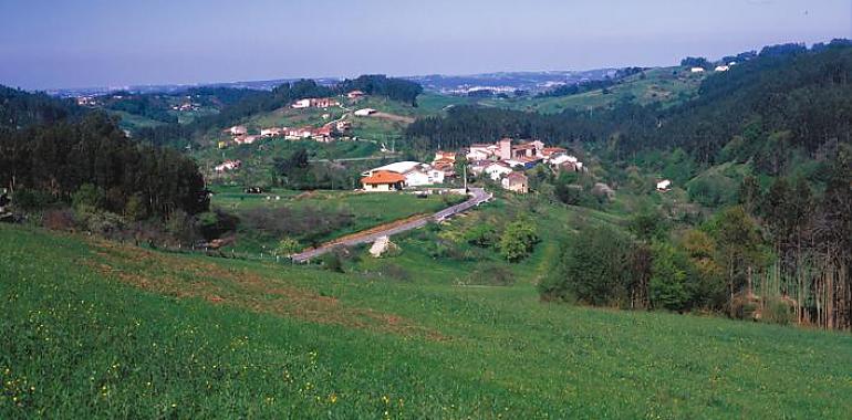 Medio Ambiente invierte 568.100 euros en las obras de saneamiento de La Argañosa, Reconco y La Peral, en Illas