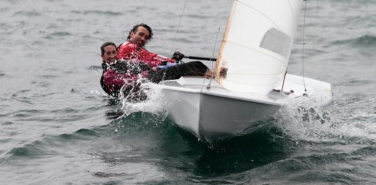 Así transcurrió la segunda jornada del Trofeo de Primavera de Vela Ligera.