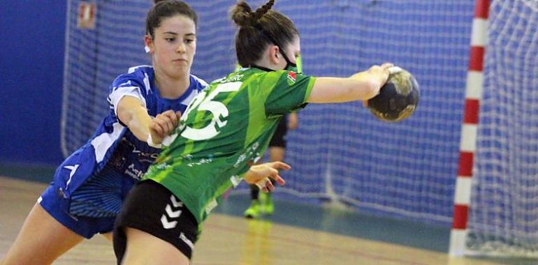 El Oviedo Balonmano Femenino triunfa en Galicia