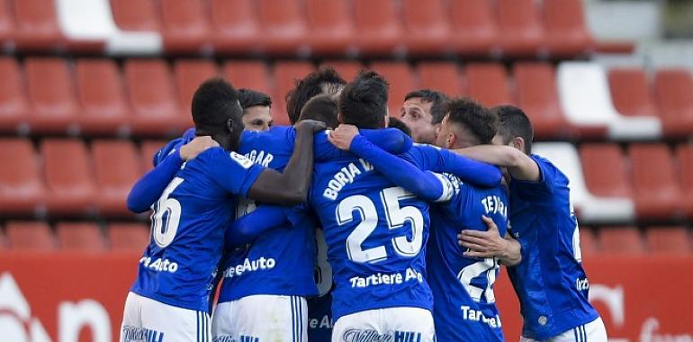 Los azules suman tres importantes puntos en su visita a El Molinón