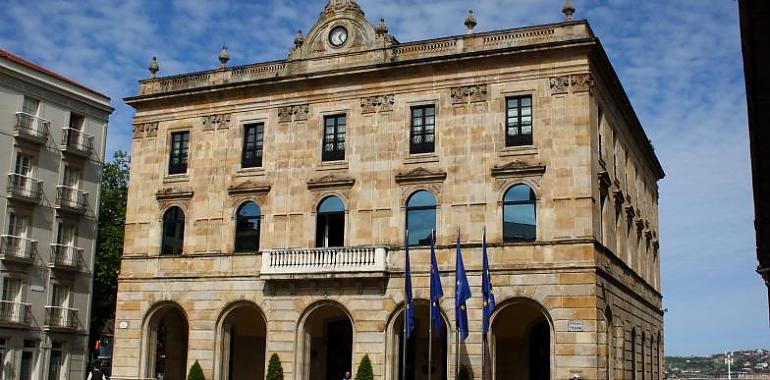 Mucha actividad para aprobación de normativas en el pleno municipal del ayuntamiento de Gijón