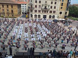 La oficialidá del Asturiano enllena la plaza catedralicia