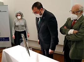 El Museo Arqueológico presenta la espada de Sobrefoz, perteneciente a la Edad de Bronce asturiana