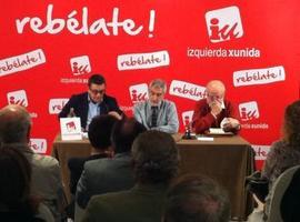 Llamazares aconseja al líder del PP que sea prudente a la hora de interpretar las encuestas