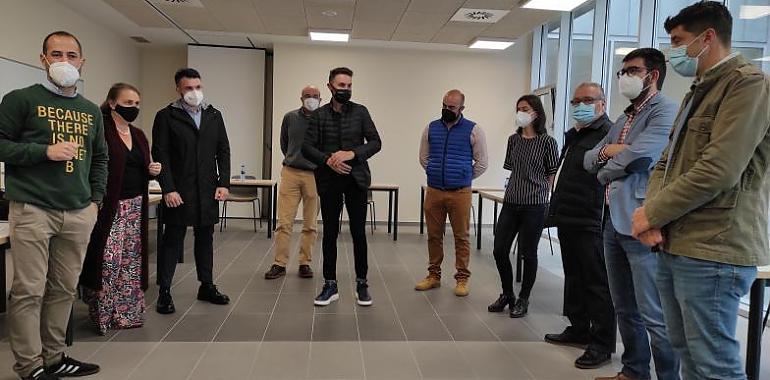 Encuentro para abordar el plan de infraestructuras del proyecto "Lugones en bici"