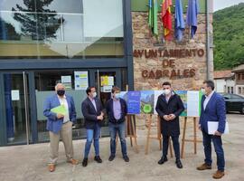 Se mejora la movilidad en los Picos de Europa con un servicio de transporte especial a la ruta del Cares y otras áreas turísticas de Cabrales