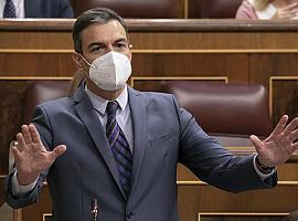 Sánchez reprocha al PP que use la Constitución, la bandera y la monarquía para dividir a los españoles